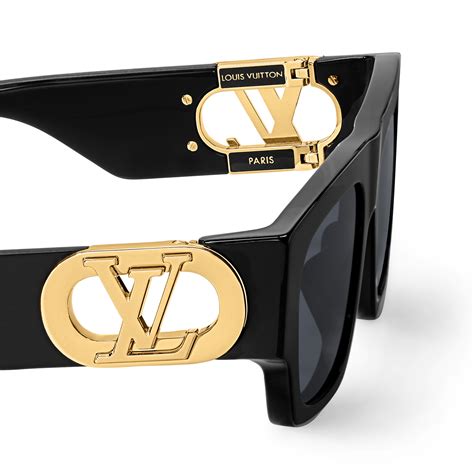 LV Link Square Sunglasses S00 .